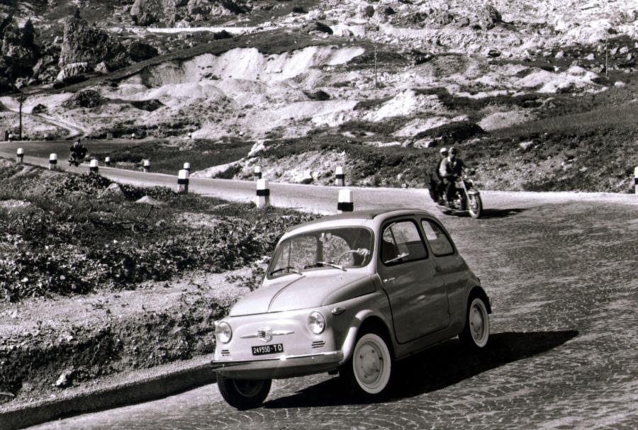  Fiat 500 1957 года  (фото 10 из 11)